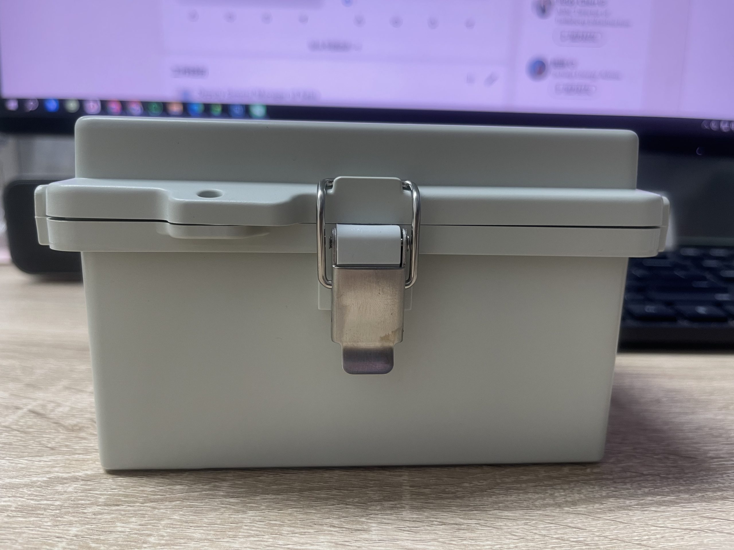 Plastic Enclosure Manufacturers | Plastic Electrical Enclosures and Junction Boxes插图 Plastic Enclosure Manufacturers | Plastic Electrical Enclosures and Junction Boxes插图