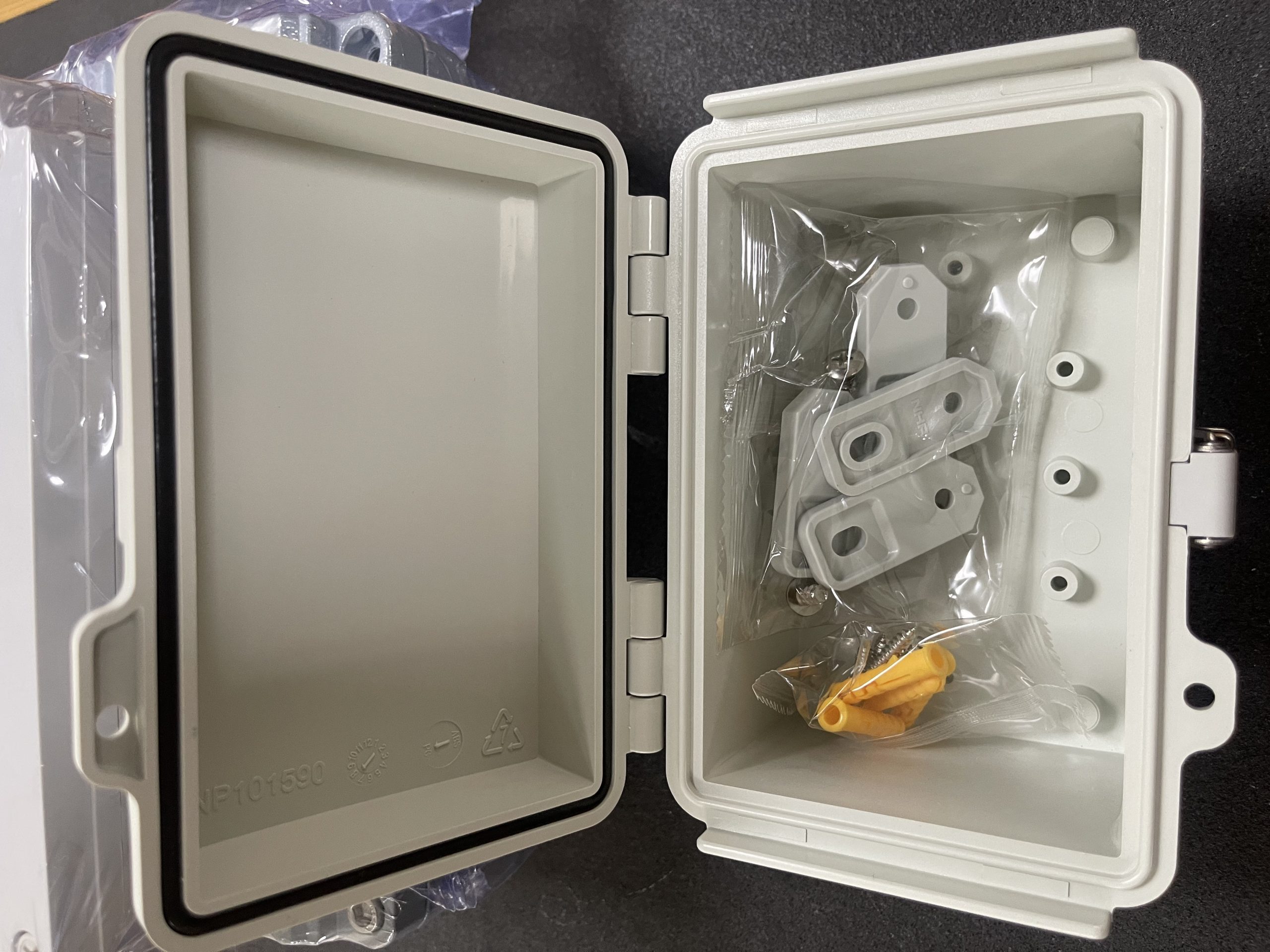 A Full Guide on the technical overview of Electrical Junction Boxes插图2 A Full Guide on the technical overview of Electrical Junction Boxes插图2