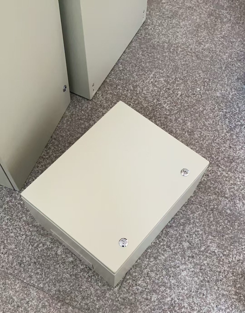 Industrial Mild Steel Enclosures — Full-Weld Construction, IP66 Protection插图1 Industrial Mild Steel Enclosures — Full-Weld Construction, IP66 Protection插图1