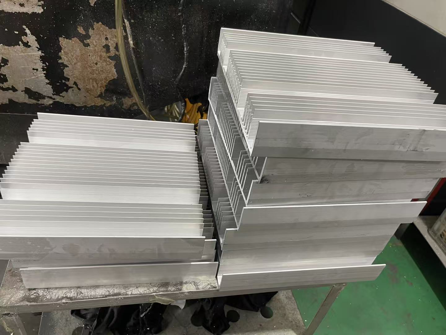 Why Sheet Metal Parts Warp After Welding ?插图2 Why Sheet Metal Parts Warp After Welding ?插图2