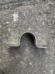 304 Stainless Steel Two-Hole Pipe Strap插图1 304 Stainless Steel Two-Hole Pipe Strap插图1
