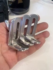 Adjustable L-Shaped Corner Bracket插图 Adjustable L-Shaped Corner Bracket插图